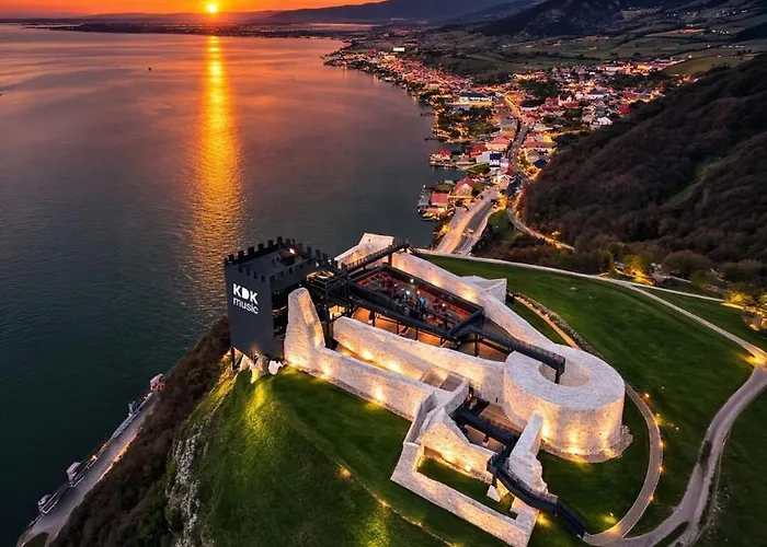 Pensiunea Alex&Restaurant Ieşelniţa