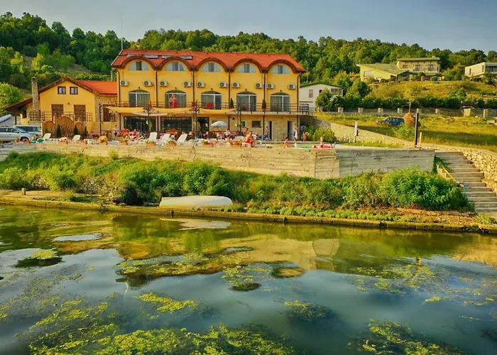 Mai Danube Hotel Ieşelniţa